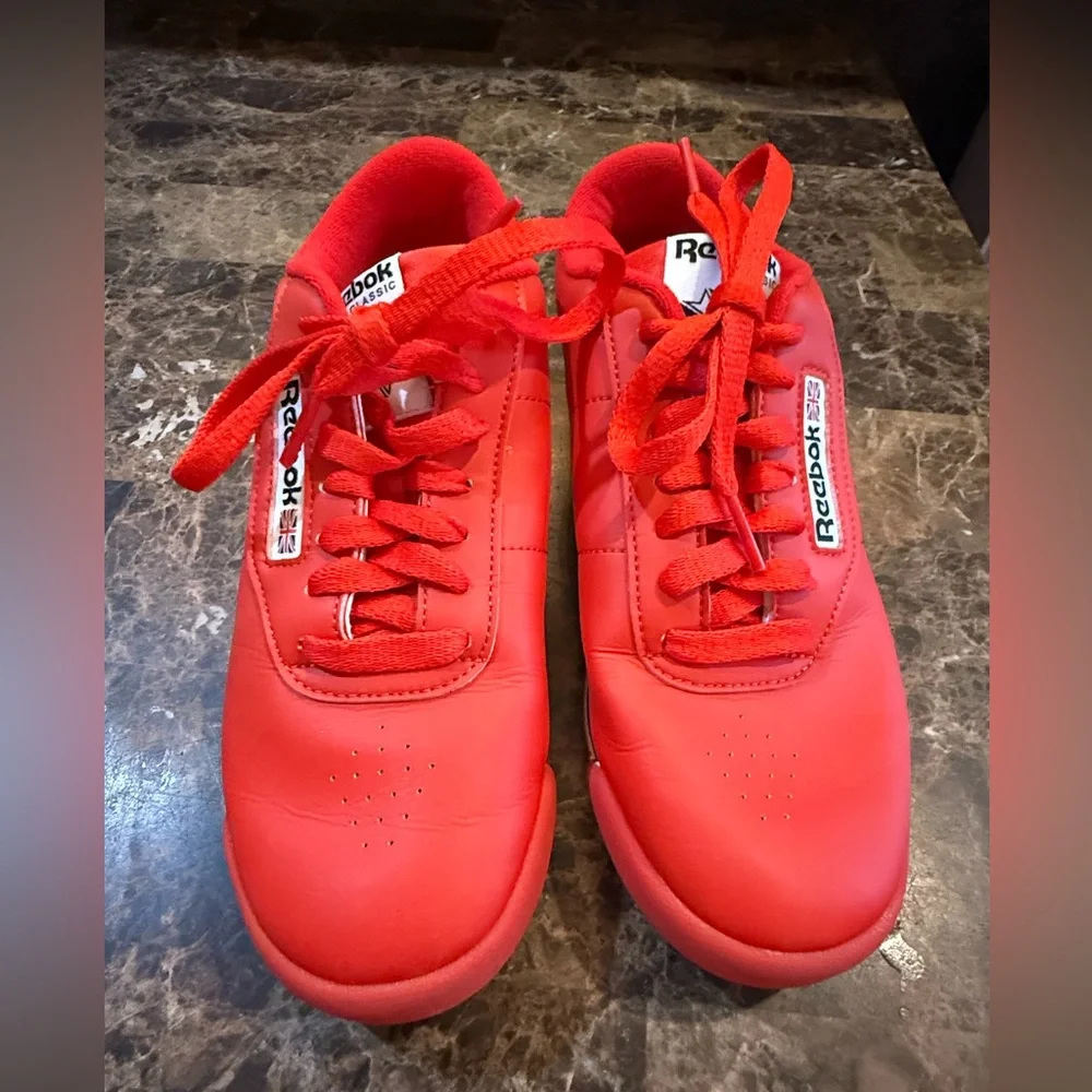Reebok. Princess Lifestyle Sneaker. Red/White/Black. Size 6.